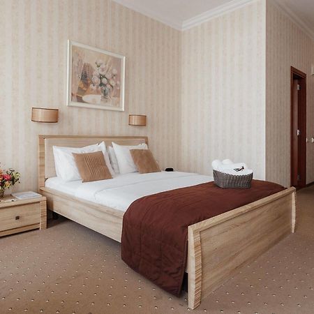 Noname Hotel Odessa エクステリア 写真