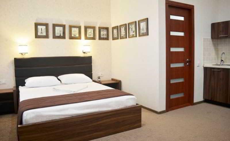 Noname Hotel Odessa エクステリア 写真