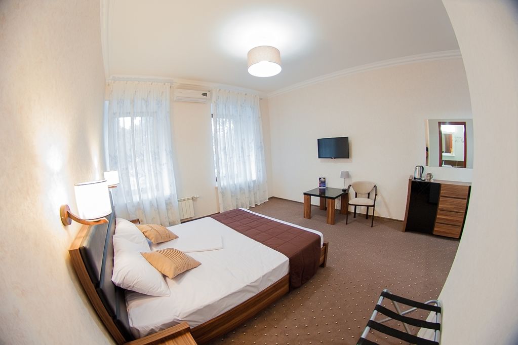 Noname Hotel Odessa 部屋 写真