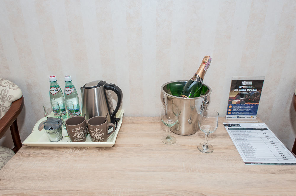 Noname Hotel Odessa エクステリア 写真