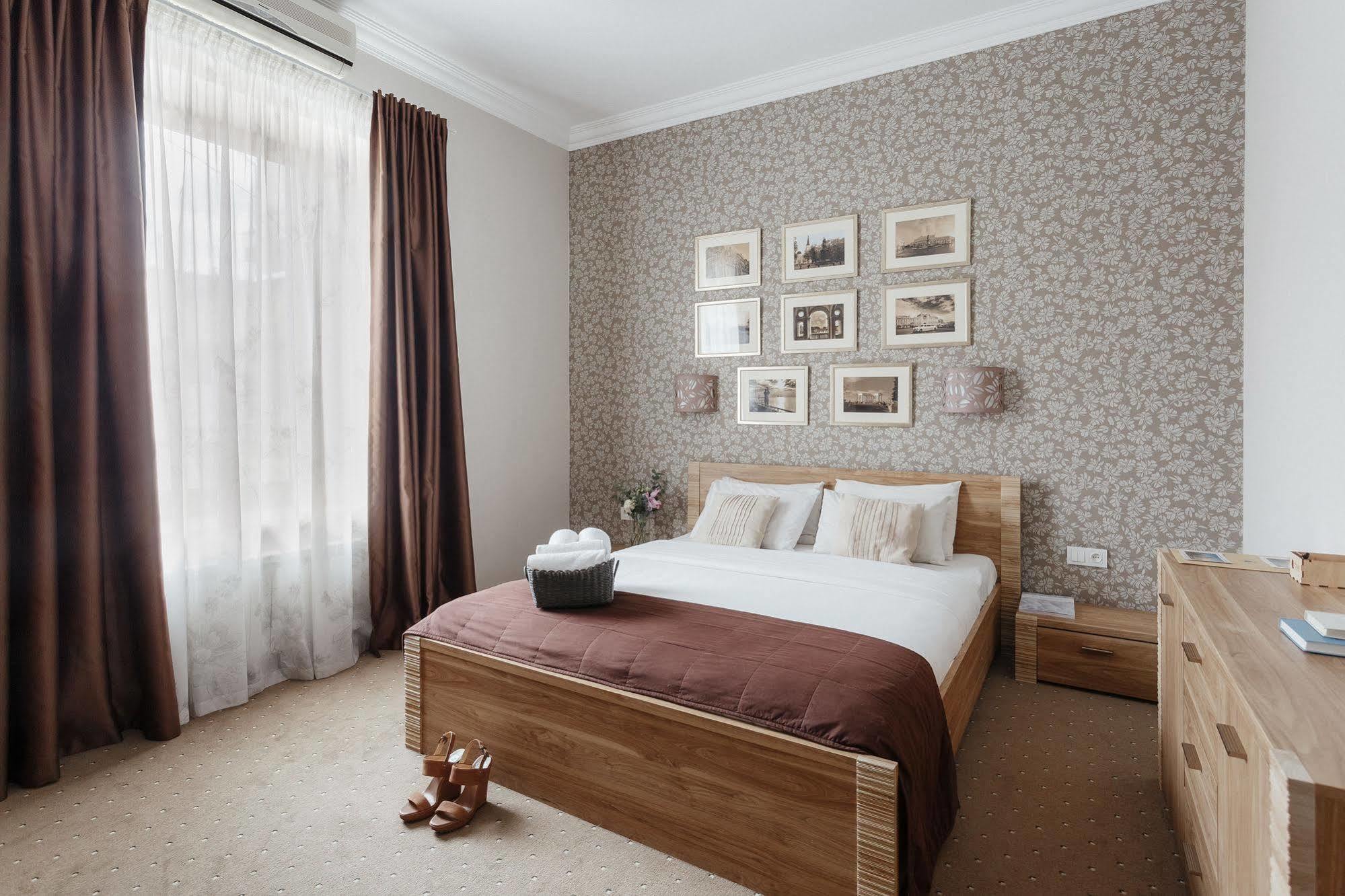 Noname Hotel Odessa エクステリア 写真