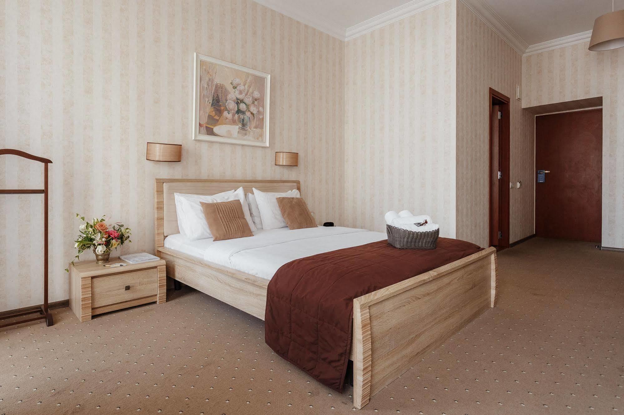 Noname Hotel Odessa エクステリア 写真
