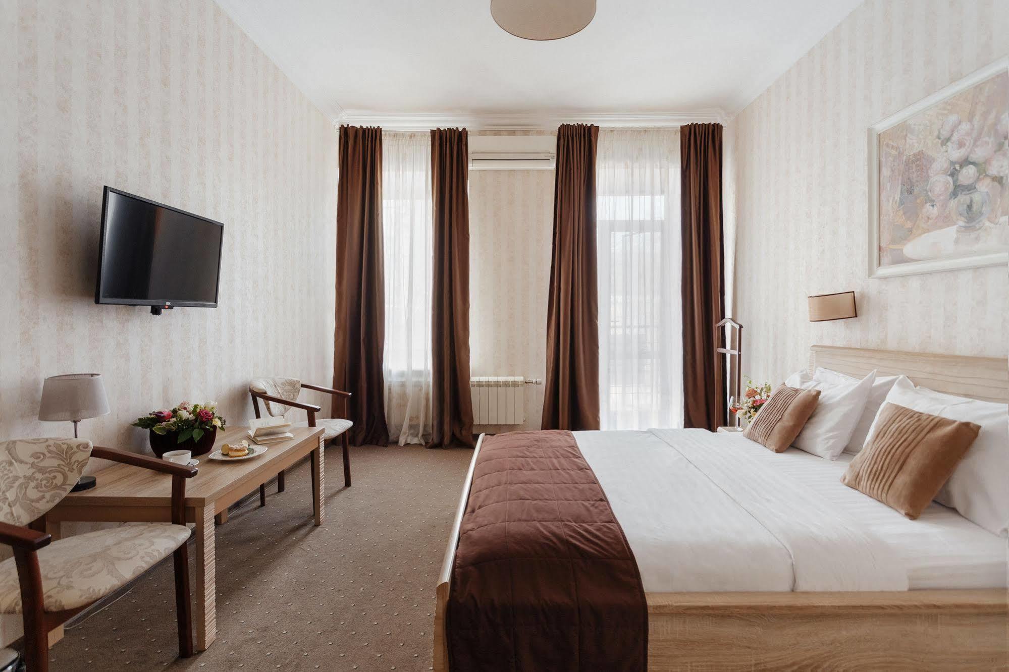 Noname Hotel Odessa エクステリア 写真