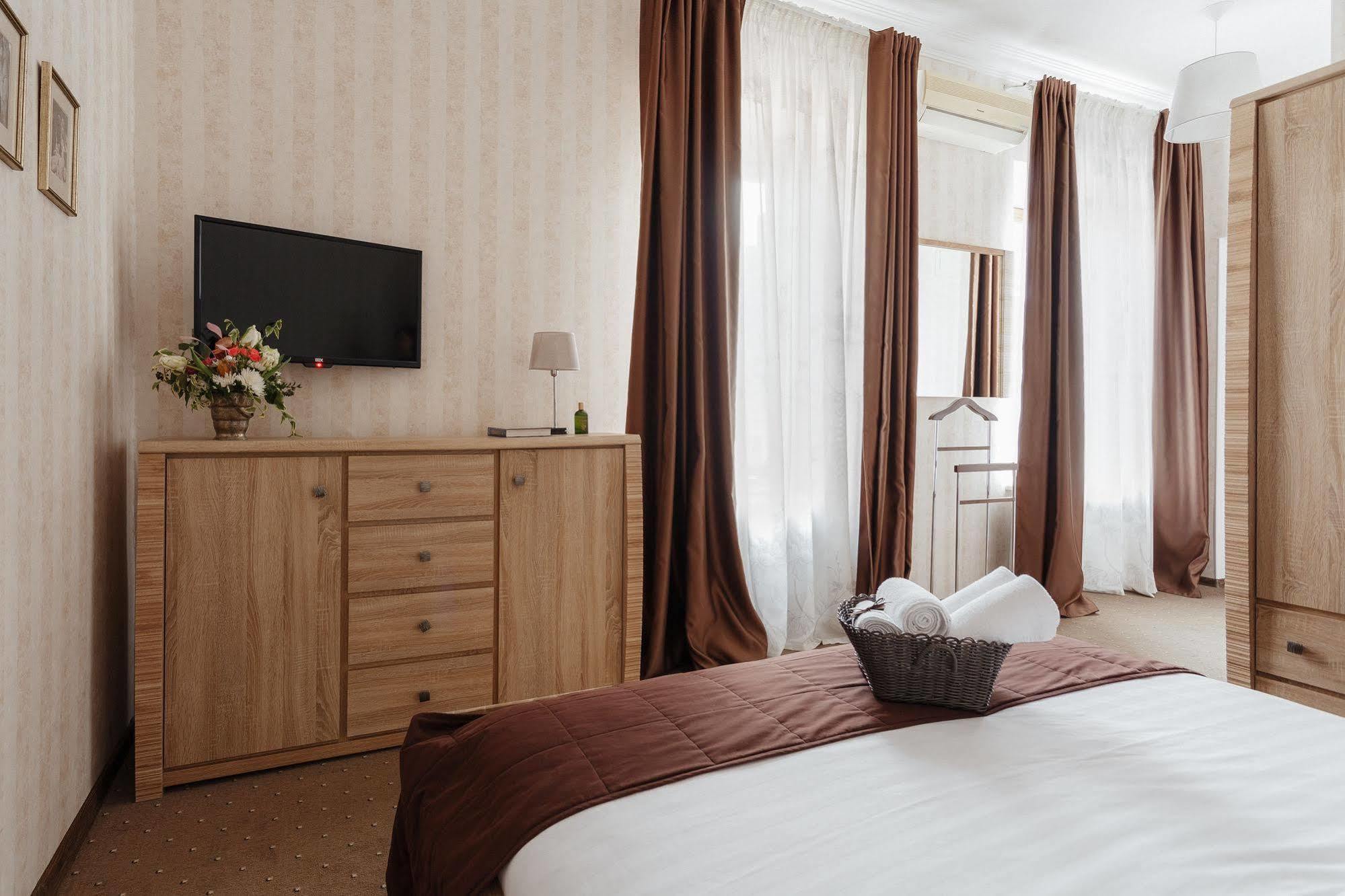 Noname Hotel Odessa エクステリア 写真